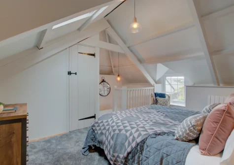 The bedroom at Radfords Cottage, Egloshayle