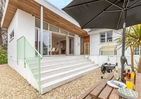 The patio, barbecue & alfresco dining area at Randalls, Braunton