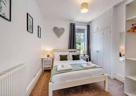 Bedroom #7 at Redland House, Instow