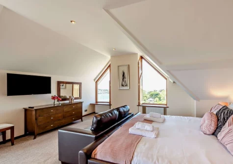 Bedroom #11 at Redland House, Instow