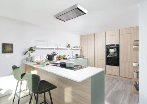 The kitchen at Redshank, Looe