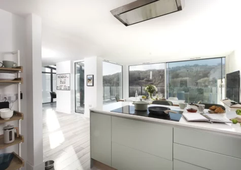 The kitchen at Redshank, Looe