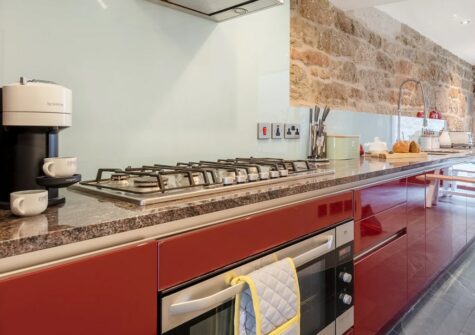 The kitchen at Riding Through The Clouds, Wherrytown
