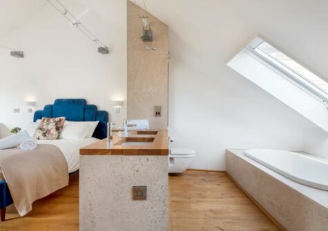 Bedroom en-suite at #1 at Riding Through The Clouds, Wherrytown