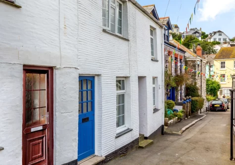 River Cottage is a remarkable cottage that's been beautifully refurbished & presented to a high standard