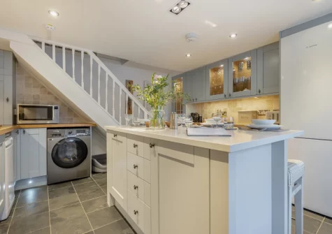 The kitchen & dining area at River Watch, Fowey