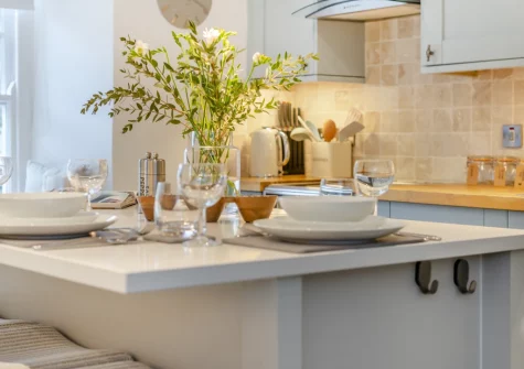 The kitchen & dining area at River Watch, Fowey