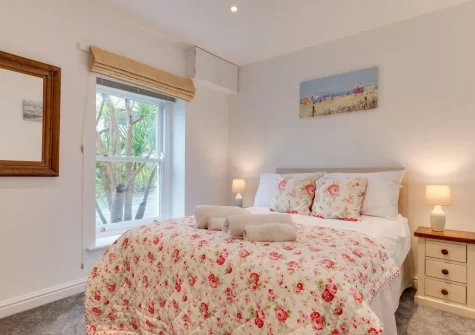 Bedroom #1 at Rivers Reach, Fowey