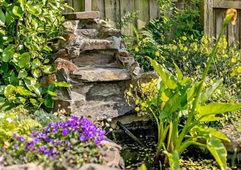 Enjoy the beautifully manicured garden at Riverside Cottage, Angarrack
