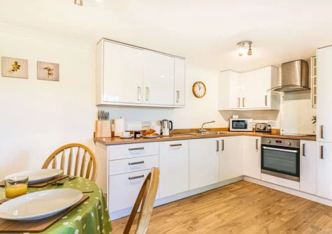 The kitchen & dining area at Riverside, Marazion