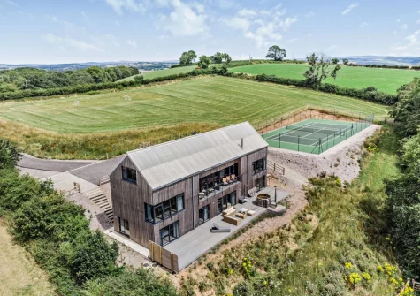 Riverview Farmhouse is a superb, large, family property with outstanding views & stylish open-plan living