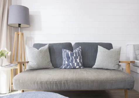 The living area at Robin, Polzeath