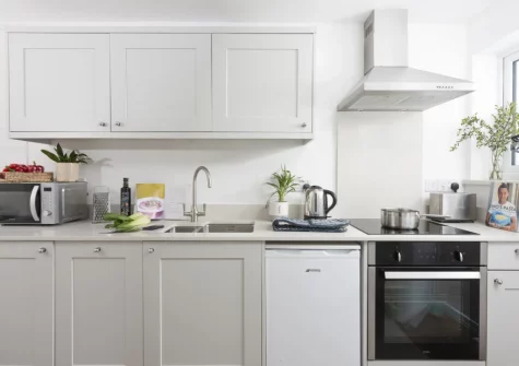 The kitchen at Robin, Polzeath