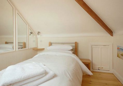 Bedroom #2 @ Rock House, Torquay