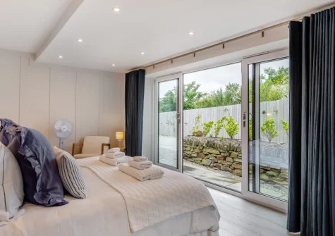 Bedroom #1 at Rock View, Little Petherick