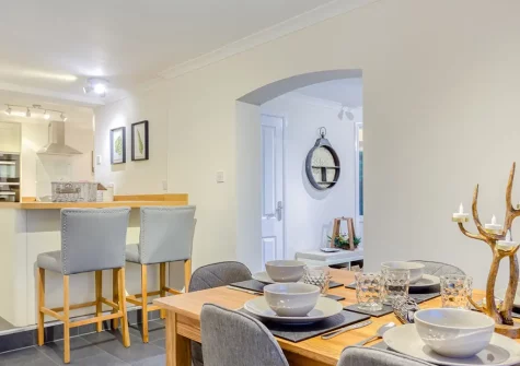 The kitchen & dining area at Roscarna, Parkham