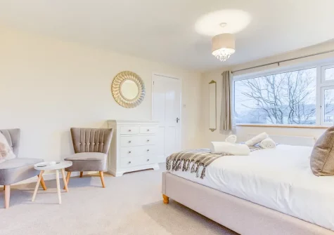 Bedroom #1 at Roscarna, Parkham