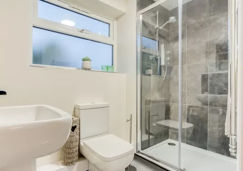 Bedroom #1 en-suite shower room at Roscarna, Parkham