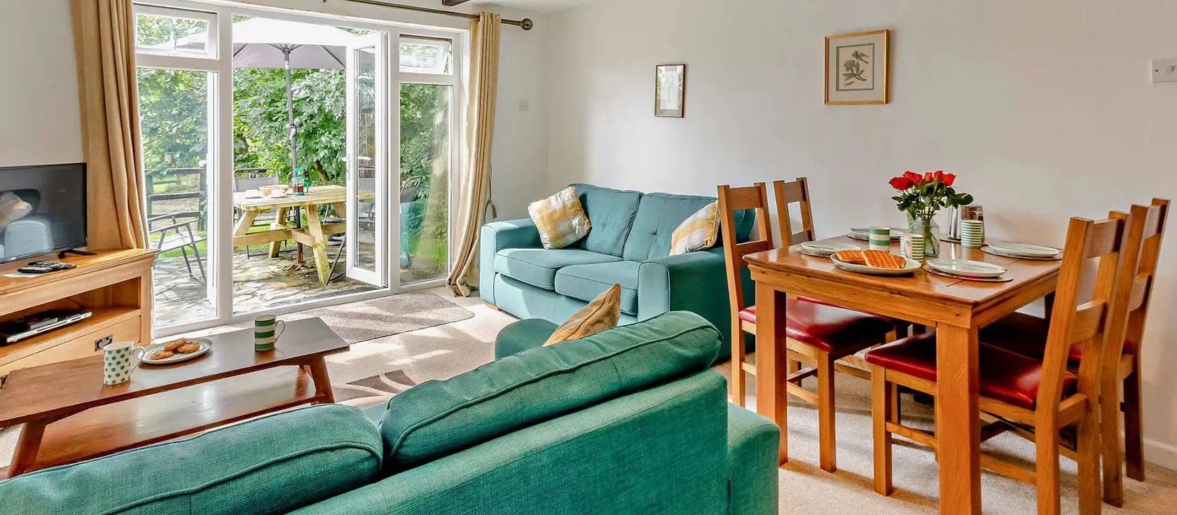 Rose Cottage at Fairview, West Down is a charming rural retreat set within 12 acres of rolling countryside. Enjoy shared tennis court, games room with pool table, and easy access to Woolacombe's golden beaches for unforgettable family holidays.