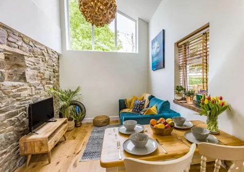 The living & dining area at Rose Week Cottage, Langtree