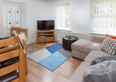 Rosebud, Portreath is a charming 2-bedroom bungalow in a wonderful seaside village, offering comfortable accommodation for couples or young families, with Portreath's golden beach and coastal path walks just a five-minute stroll away.