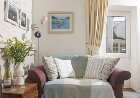 The living area at Roseland Cottage, Perranwell Station