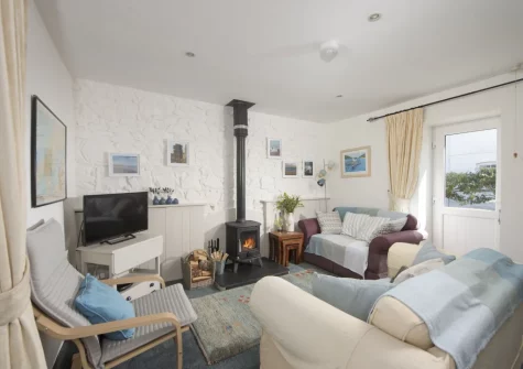 The living area at Roseland Cottage, Perranwell Station