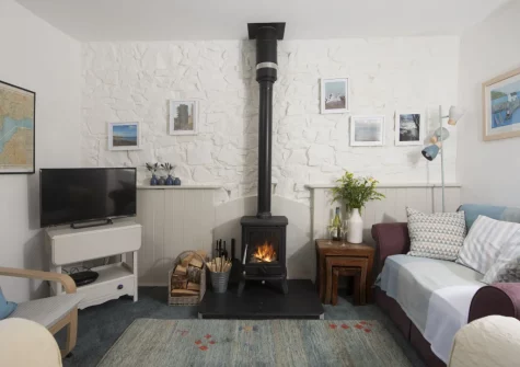The living area at Roseland Cottage, Perranwell Station