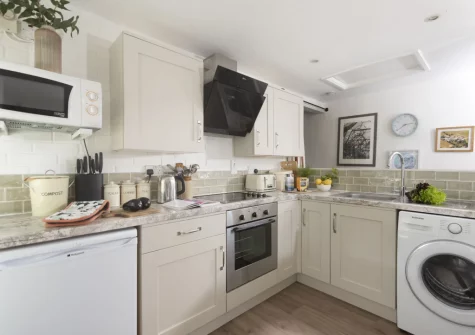 The kitchen at Roseland Cottage, Perranwell Station