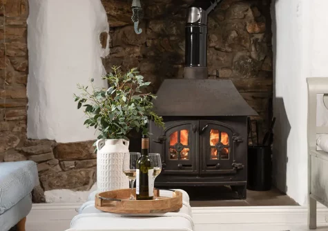 The snug at Roseneath, St Agnes