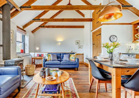 The living & dining area at Rowan at South Torfrey Farm, Golant