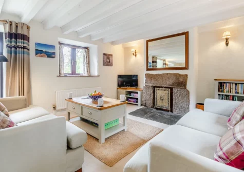 The living area at Ruby Farm Cottage, Porkellis