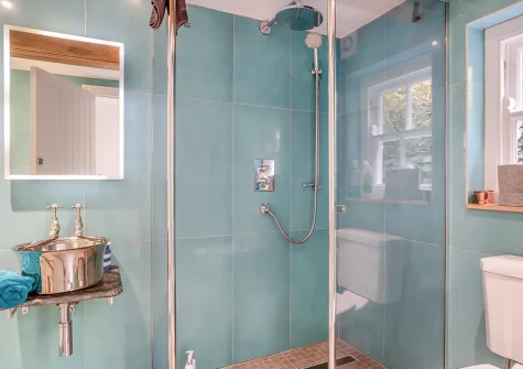 The shower room at Ruth's Cottage, St Teath