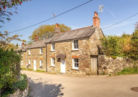 Ruth's Cottage is a beautifully restored stone cottage set in a quiet village close to Cornwall's rugged North Coast