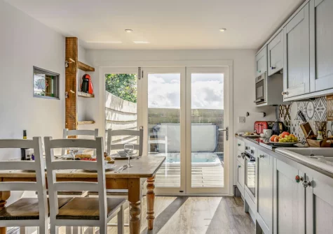 The kitchen & dining area at Saddleback, Westward Ho!
