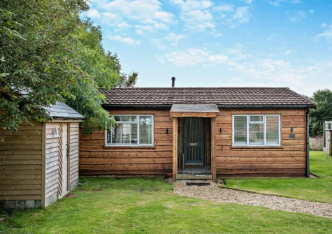 Saddleback is a unique cedar lodge style property, ideally placed for a break spent exploring both coast & countryside