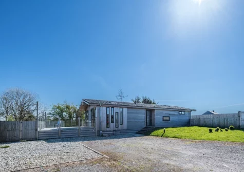 Safari Lodge is in a stunningly peaceful & rural location on Bodmin Moor with access to breathtaking country walks