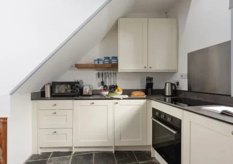 The kitchen at Saffron Cottage, St Ives
