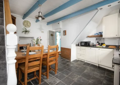 The kitchen & dining area at Saffron Cottage, St Ives
