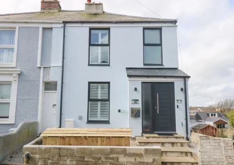 Sailors is a stunning three-storey property in the coastal town of Falmouth