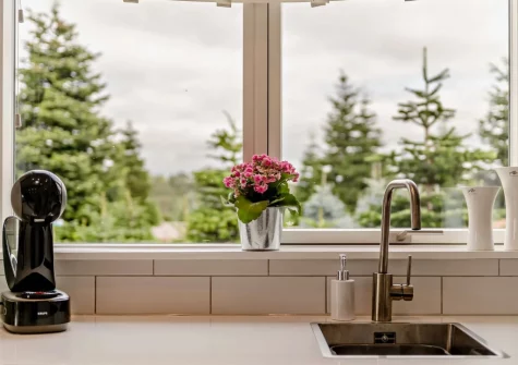 The kitchen at Salcombe Lodge, Marldon