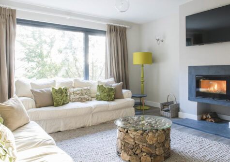 The living room at Salcombe Retreat, Salcombe