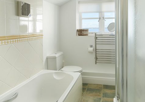 The bathroom at Sally Port Cottage, St Anthony