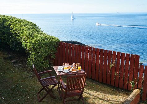 The patio at Sally Port Cottage, St Anthony
