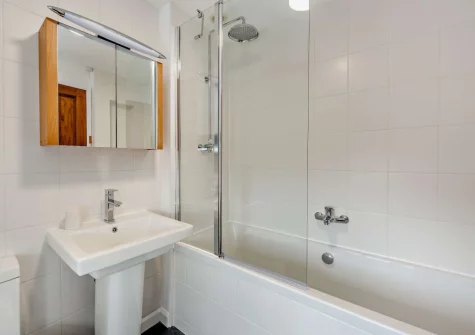 The barn bathroom at Salterns River, Weare Giffard