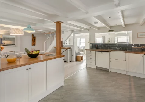 The kitchen at Samphire Cottage, Porthleven