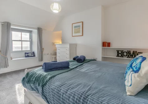Bedroom #1 at Samphire Cottage, Porthleven