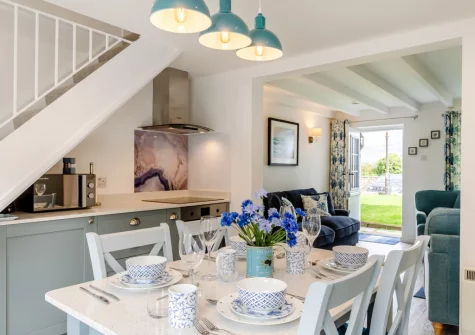 The kitchen & dining area at Samphire Cottage, Whitecross