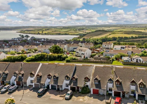 Sandals is close to Padstow Harbour and all it has to offer, including an incredible choice of eateries & shops