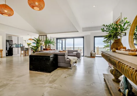 The living area at Sandpipers, Downderry